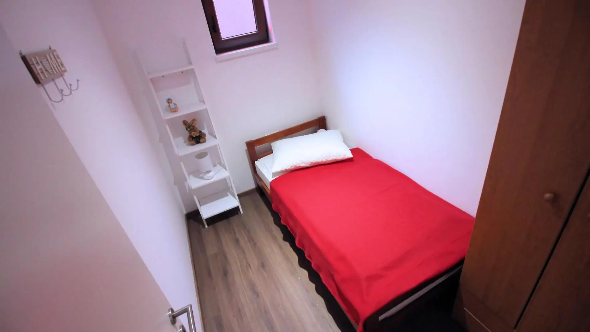 Apartment Bo-St-Ir Povile