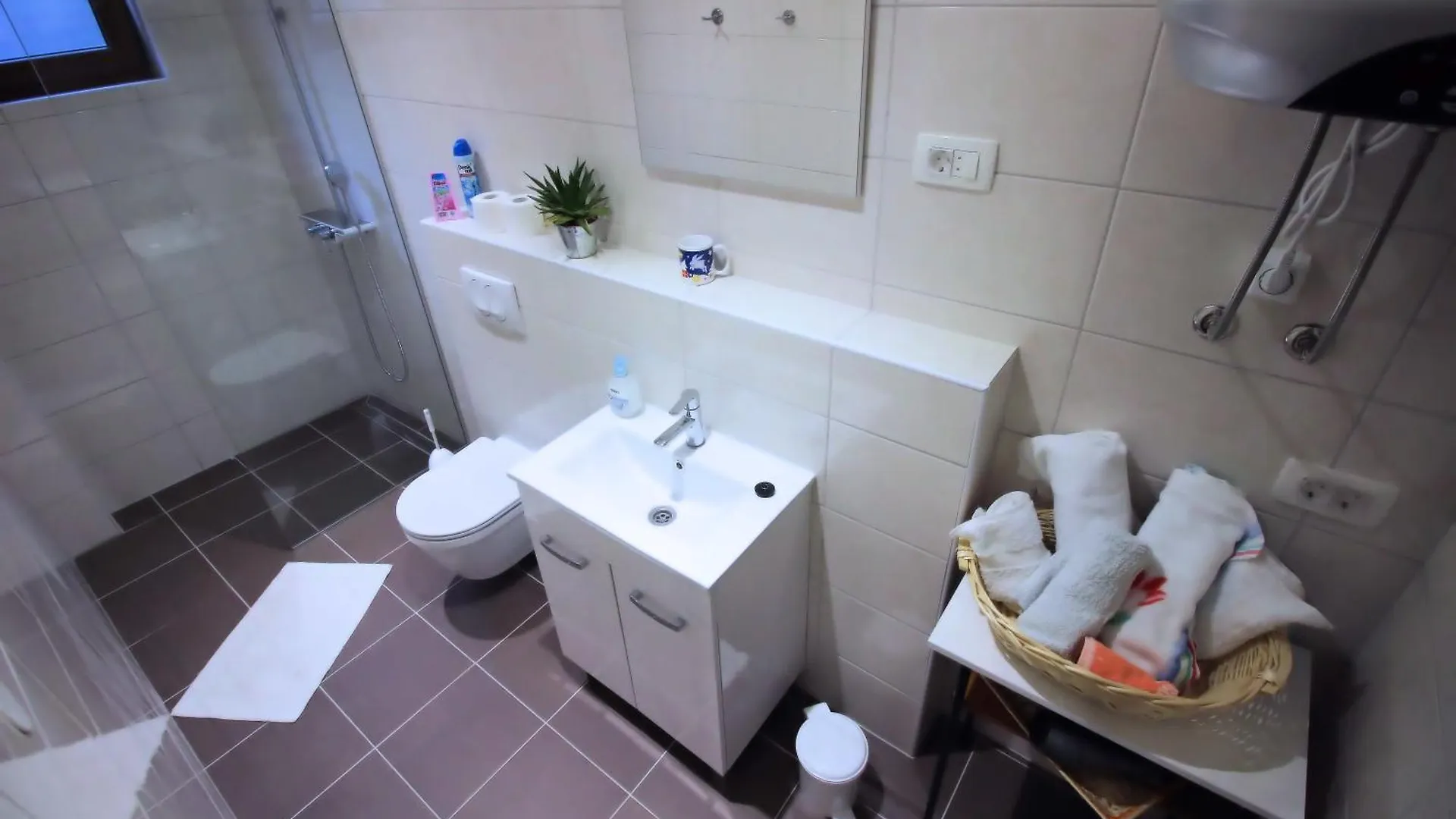 Apartment Bo-St-Ir Povile 0*,  Croatia