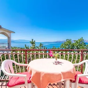  Bed & Breakfast And Restaurant Danica